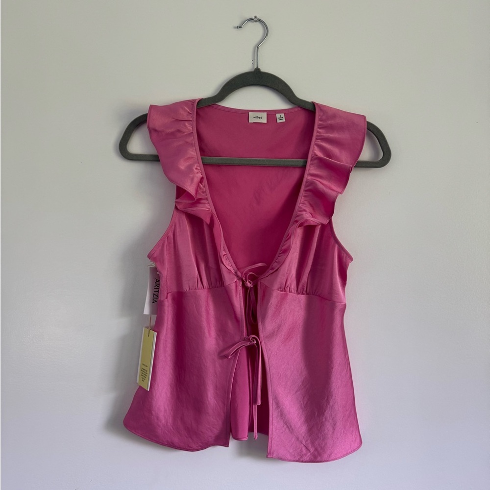 SOLD!! NWT wilfred pink tank top